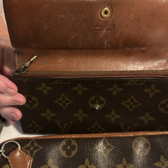 Louie Vittion Marley Dragonee - Picture 11 of 12